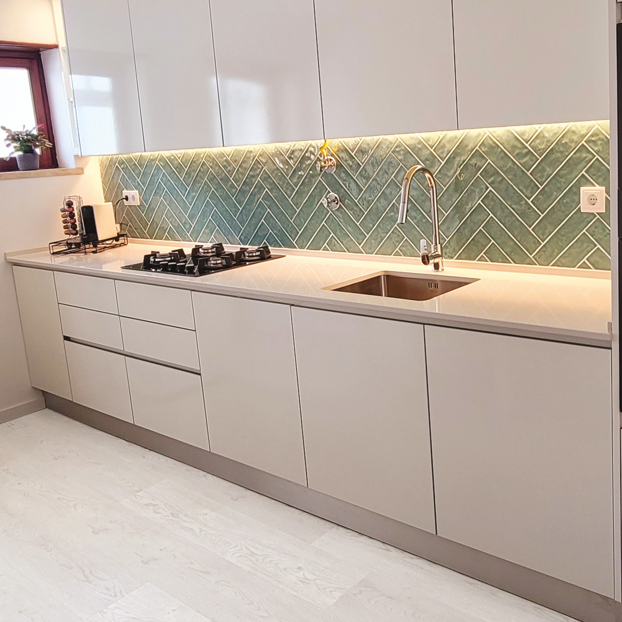 Cloudy River Oak - Image 3